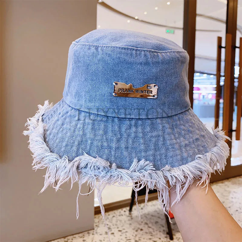 כובע קיץ אלה